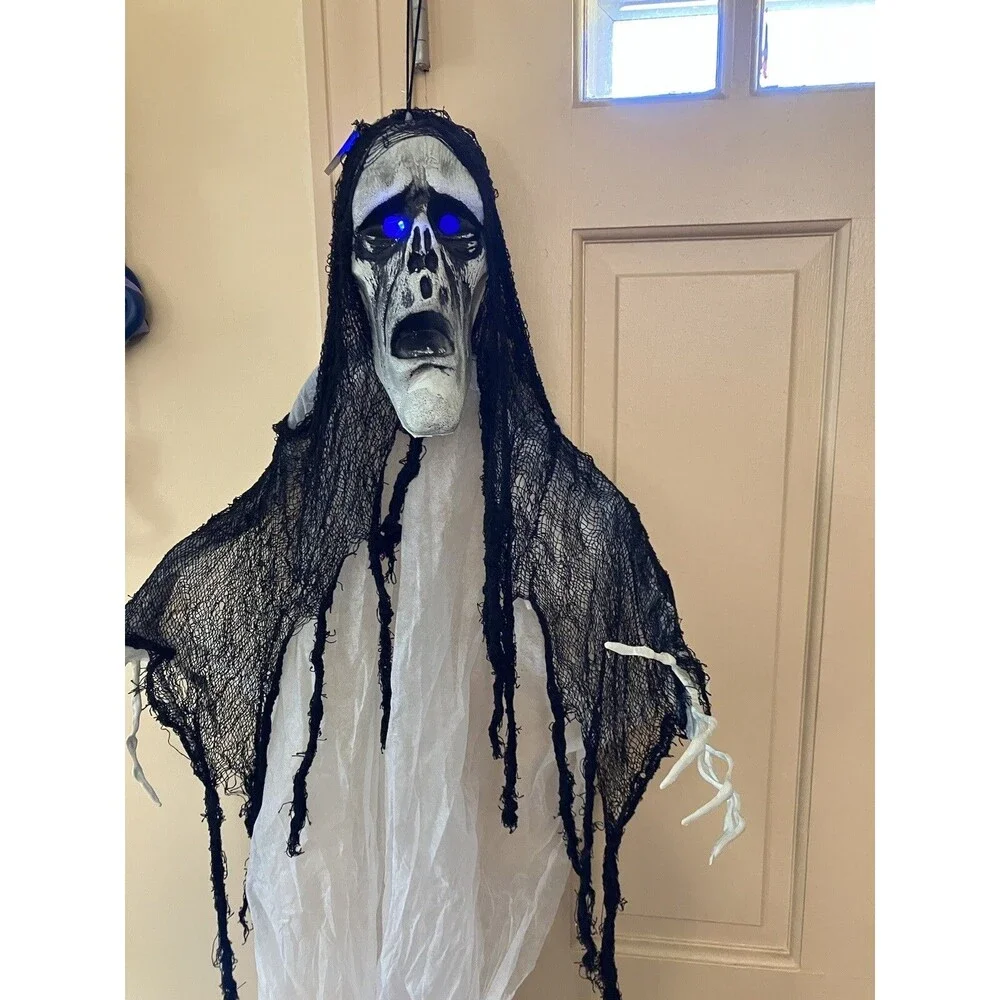 Unbranded halloween poseable